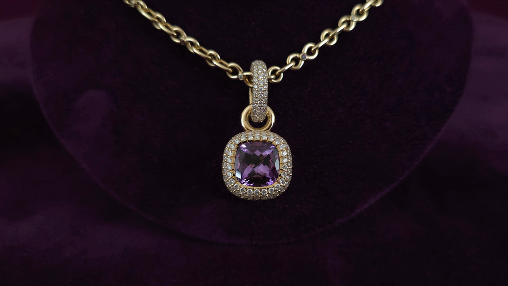 "Purple Heaven" - löst in jeder Hinsicht Faszination aus