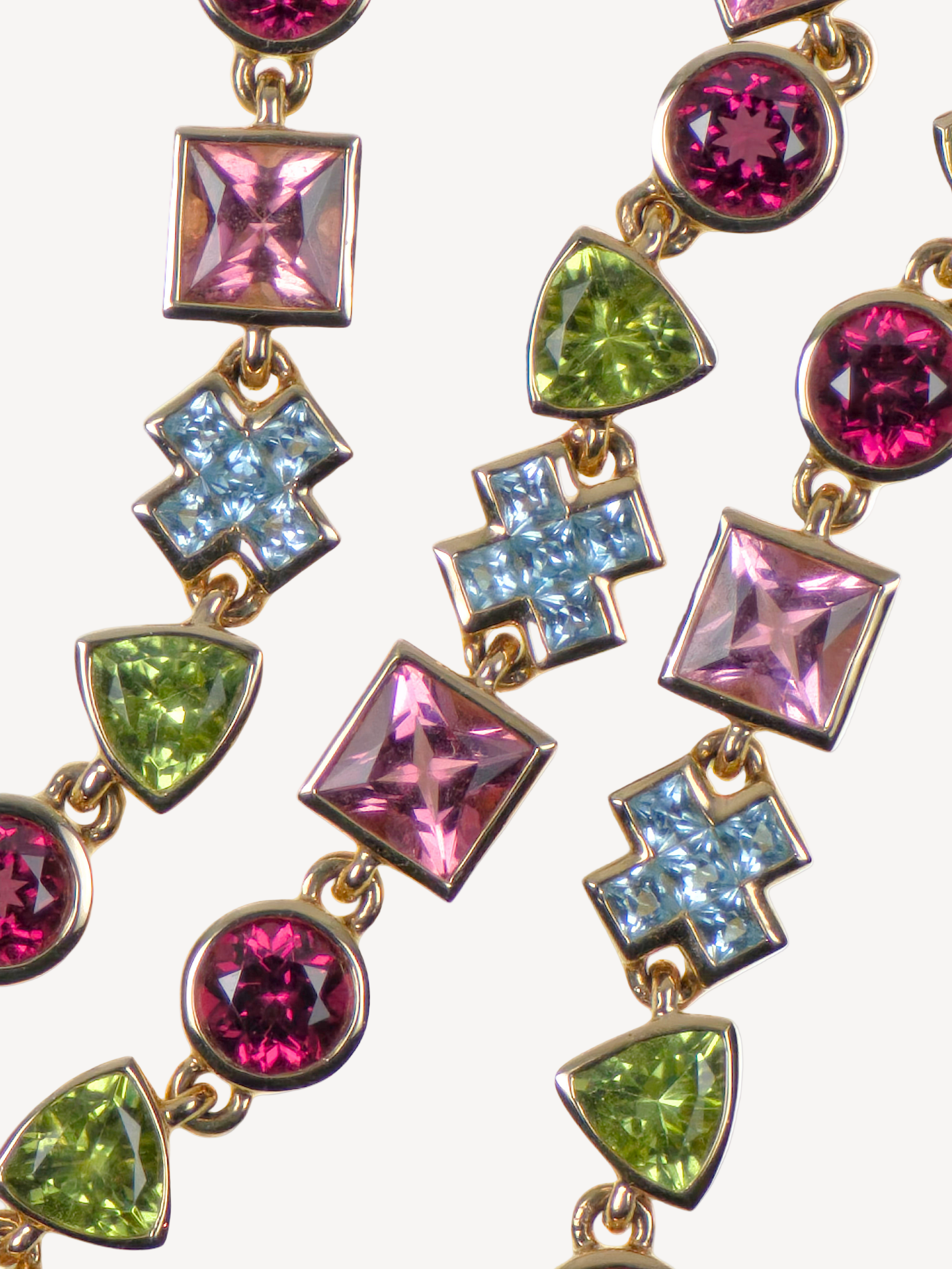 Edelstein-Halskette mit Granat, Turmalin, Peridot und Topas handgefasst in 585er Gold 